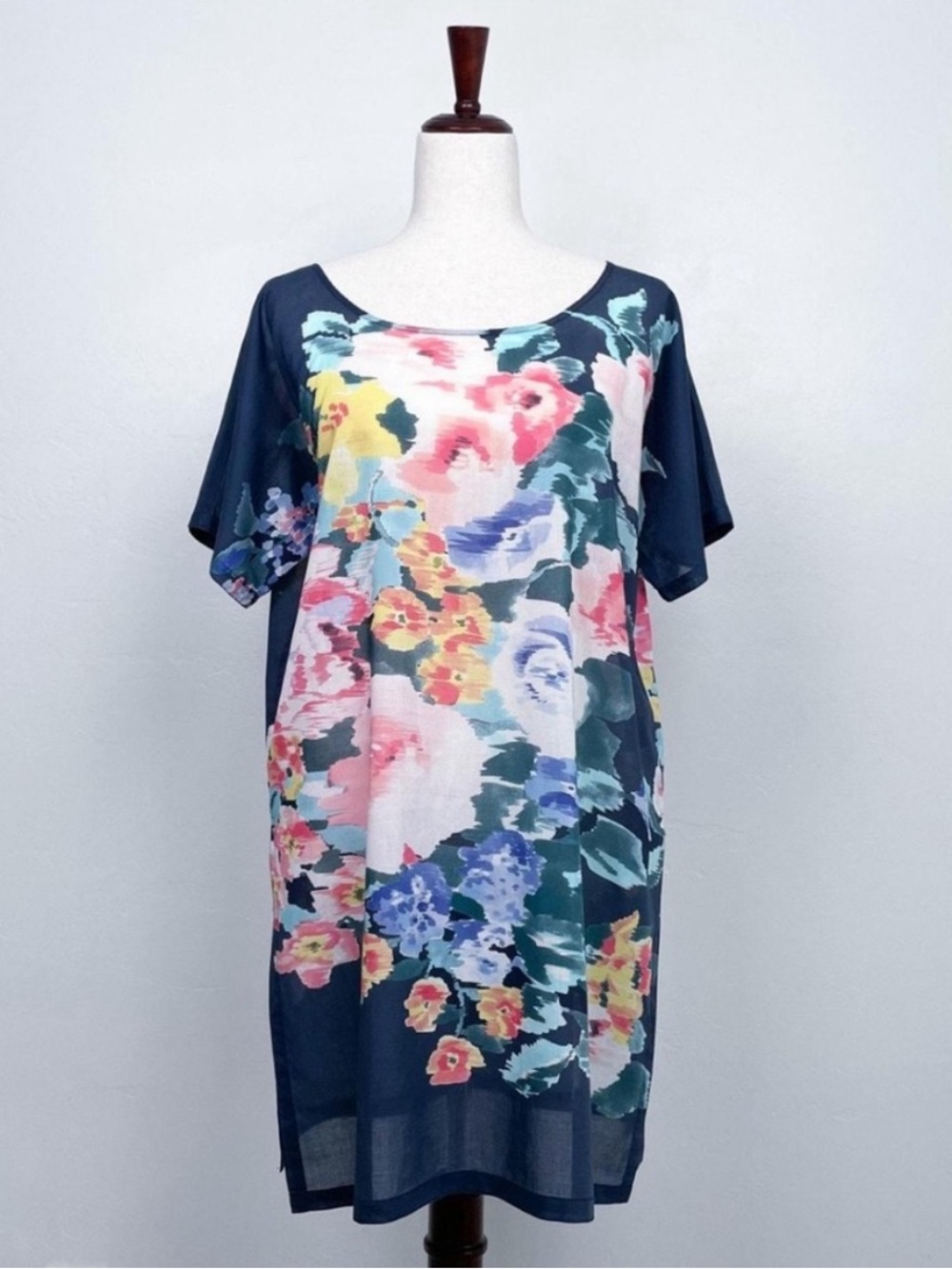 Gorgeous Johnny Was Watercolor Floral Short-Sleeve Tunic